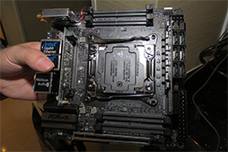 ꡼ No.017 | CES 2018顤Core XRyzen ThreadripperбMicroATXޥܡ2ʤASRockϪ