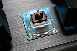 ꡼ No.009 | CES 2018Cherryإפοᥫ˥륹åCherry MX Low Profile RGBפȯɽ¸å٤ؾ64٤