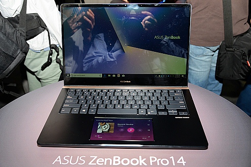 ꡼ No.011 | COMPUTEX 2018ASUSåѥåɤ꡼ˤʤäZenBook Proʤʤɤȯɽ