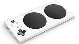 画像集 No.002のサムネイル画像 / Microsoftが「Xbox Adaptive Controller」の製品ボックスを公開。障害があっても中身を取り出しやすいデザインに