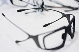 画像ギャラリー No.008のサムネイル画像 / 「ゲーマー向けメガネ」はこれからどれくらい出てくるのか。国際メガネ展を歩く