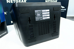 画像ギャラリー No.010のサムネイル画像 / NETGEAR,「Wi-Fi 6」対応で最大4.8Gbpsの通信が可能な無線LANルーター「Nighthawk AX8」を発表