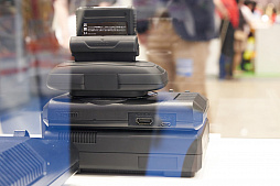 ꡼ No.021 | ֥ᥬɥ饤 ߥˡץץ쥤ݡȡ֥饤פȡ֥ƥȥꥹפϲ桹򹬤ˤƤ롣ơ֥ᥬɥ饿ߥˡפͦѡ