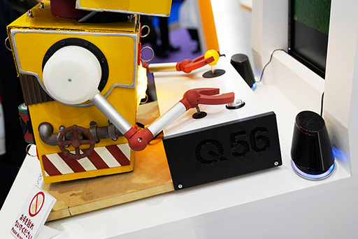 画像ギャラリー No.003のサムネイル画像 / CEATEC 2019でバンナム製AIゲーマー「Q56」と接近遭遇。AIがゲームをプレイする様子をチェックしてきた