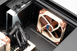 画像ギャラリー No.015のサムネイル画像 / 【PR】“究極の静音PC”「Silent-Master NEO B450A」を試す。高級静音パーツとRyzenで静かさと高性能を両立したその実力は?