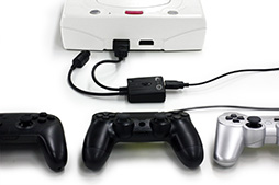 セガサターンやドリキャスでps4 Switch用ゲームパッドが使える変換アダプタが登場