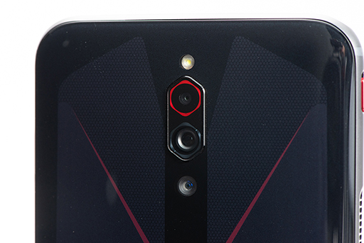 ���������꡼ No.004�Υ���ͥ������ / �����ޡ��������ޥۡ�RedMagic 5�פ�����å����ǹ�6�������Ⱦ�Ȳ�������ǽ���ͥ�줿�ϥ�����ɥ�ǥ�