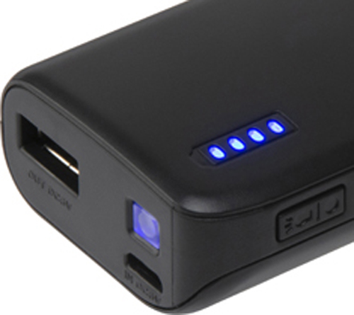 画像ギャラリー No.003のサムネイル画像 / Switch向けで容量5000mAhのモバイルバッテリーが12月上旬発売