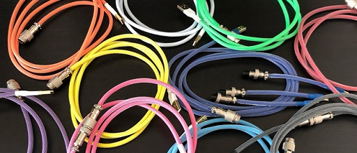 ���������꡼ No.008�Υ���ͥ������ / ��Kraken Keyboards�פ�10�����쥹�����ޡ����������ܡ��ɤ��֤դ�äդΤ��ߤ��פ�ȯ���