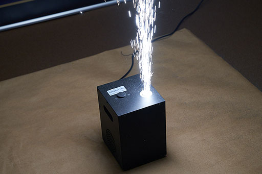 画像ギャラリー No.018のサムネイル画像 / プロチームはもちろん,ゲーマー個人でも作れるオーダーメイドのキーボードやユニフォームをeスポーツ関連展示会で見てきた