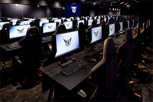 ���������꡼ No.002�Υ���ͥ������ / ��LFS ���� esports Arena�פ��ۿ����������Ȥ��ƥ�˥塼���롣�ȡ������٥�Ȥ䥪��饤�����ˤ���Ѥ�����