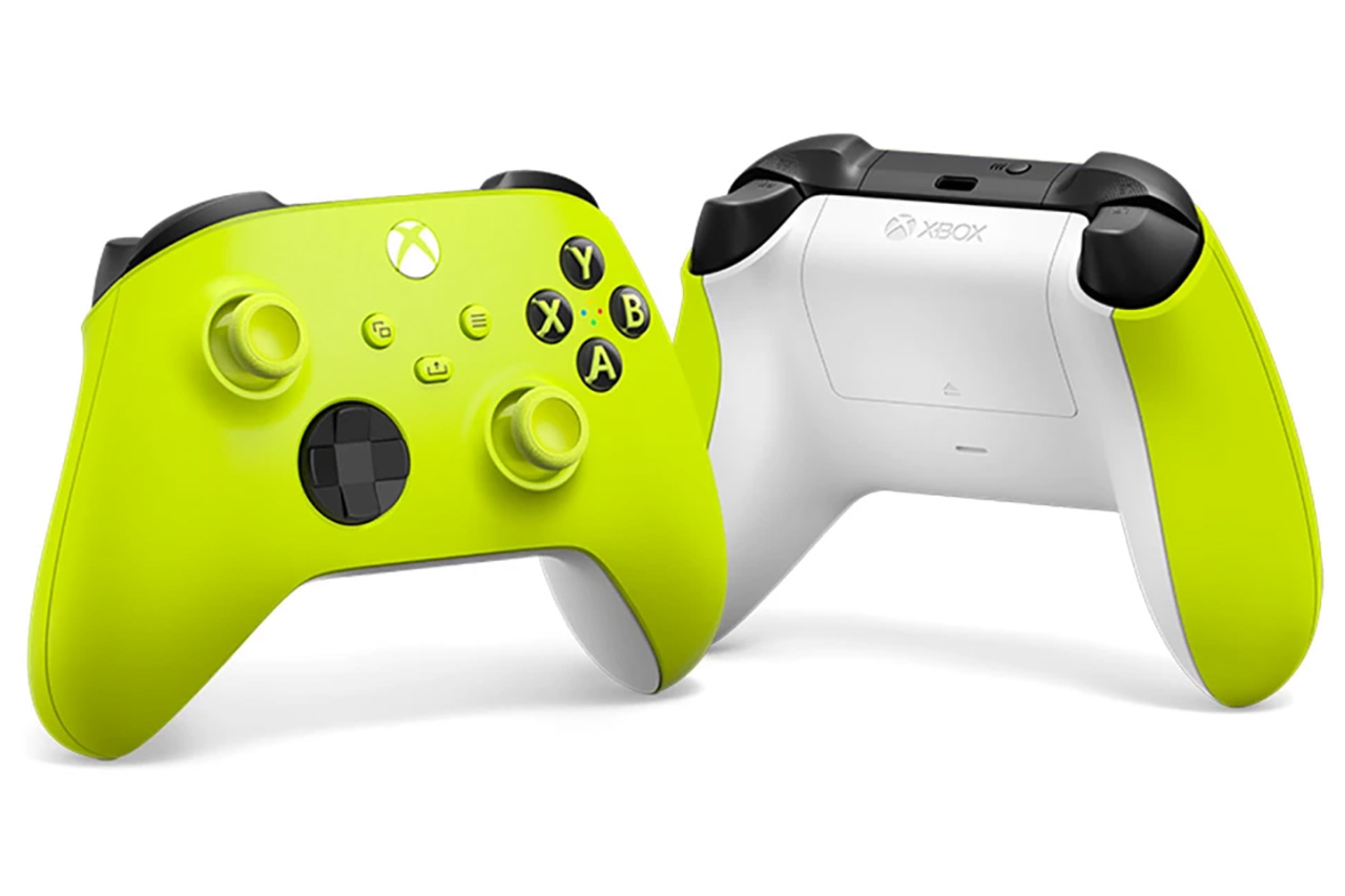 Xbox純正ゲームパッドに2つの新色が登場 Daystrike Camo はトリガーボタンの表面に滑り止めを追加 Xbox純正ゲームパッドに2つの新色が登場 Daystrike Camo はトリガーボタンの表面に滑り止めを追加