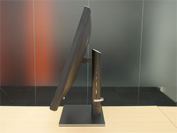 画像ギャラリー No.015のサムネイル画像 / MSIのクリエイター向けディスプレイ「Creator PS321QR」は,ゲームもクリエイティブな用途もこなせる万能ディスプレイだ