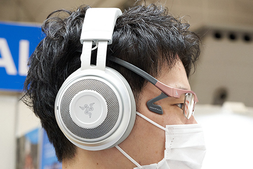 画像ギャラリー No.008のサムネイル画像 / 国際メガネ展「IOFT 2021」で,鼻当てのないゲーマー向けメガネとセンサー内蔵スマートグラスがゲーマーにお勧め