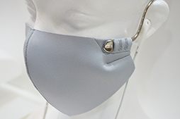 画像ギャラリー No.024のサムネイル画像 / 国際メガネ展「IOFT 2021」で,鼻当てのないゲーマー向けメガネとセンサー内蔵スマートグラスがゲーマーにお勧め