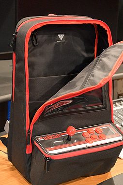 ꡼ No.002 | ХåArcade Cabinet BackpackפΩξɸϿ