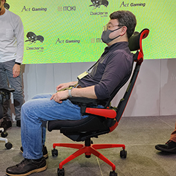 ���������꡼ No.009�Υ���ͥ������ / ���ե����ȶ�Υ��ȡ������ܵ��Ǻ�ä�e���ݡ��ĸ�����������Act Gaming�פ�ȯ�䡣��15���ߤΰػҤκ¤꿴�Ϥϡ�