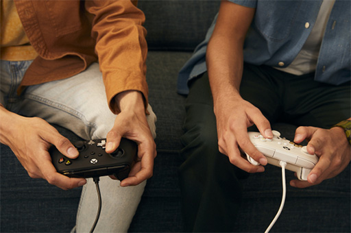 画像ギャラリー No.001のサムネイル画像 / 小型サイズのPowerA製PC&Xbox向けワイヤードゲームパッドが国内発売