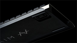 画像ギャラリー No.002のサムネイル画像 / 自動車部品メーカーがゲーマー向けブランドを立ち上げ。独自ロープロファイルスイッチ採用キーボードを5月に発売