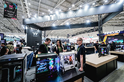 ꡼ No.002Υͥ / PC򼫺ʤѡĤ⿷嵬бʤ֤٤COMPUTEX 2023ǸĤޥܡɤŸե館