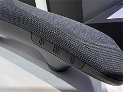 画像ギャラリー No.008のサムネイル画像 / ワイヤレスで使えるサラウンドネックバンドスピーカー「SC-GNW10」がパナソニックから11月発売