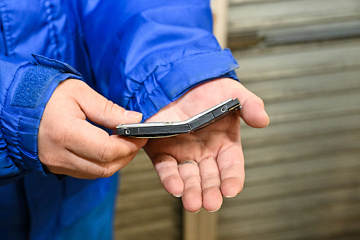 画像ギャラリー No.013のサムネイル画像 / 「PC 捨てたい 方法」。いろいろな捨て方を学んだ結果,かつての相棒の心臓がパソコンファームで“V字破壊”されたEND