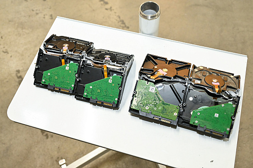 画像ギャラリー No.020のサムネイル画像 / 「PC 捨てたい 方法」。いろいろな捨て方を学んだ結果,かつての相棒の心臓がパソコンファームで“V字破壊”されたEND