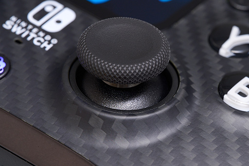 画像ギャラリー No.009のサムネイル画像 / アプリなしでも細かくカスタマイズできるPC&Switch用ゲームパッド「EVOTOP」を体験。高級感あふれるデザインにも惚れた【PR】