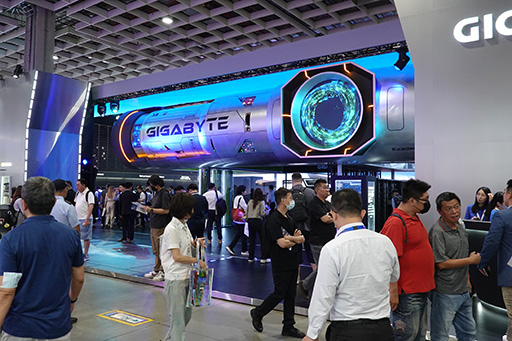 ꡼ No.002 | ǥ奢⡼4Kվ500Hzɽб̻ҥɥåͭELǥץ쥤ʤɡȯͽꤹGIGABYTEܥǥץ쥤