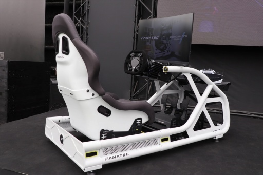 ꡼ No.013 | ZENKAIRACINGߥ졼졼󥰥ǥХΤFanatecŹˡξҤμȤߤҲ𤵤줿PR٥ȳ