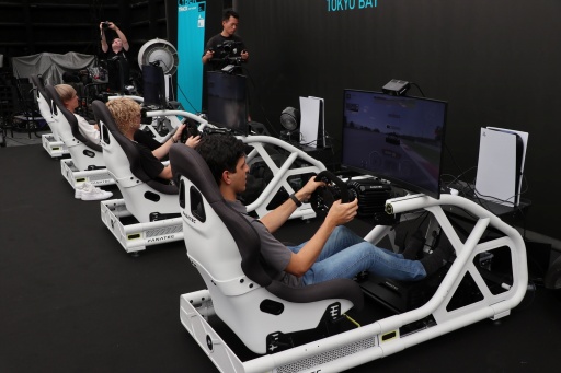 ꡼ No.038 | ZENKAIRACINGߥ졼졼󥰥ǥХΤFanatecŹˡξҤμȤߤҲ𤵤줿PR٥ȳ