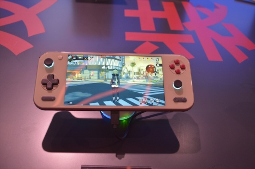 ꡼ No.005 | AYANEOοѷߥåܵʤɡSnapdragon֡ǸĤӥൡAndroidǥХCJ2025