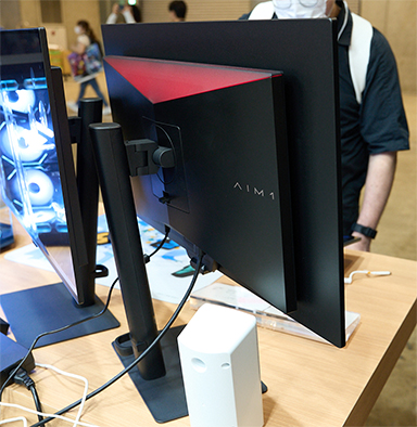 ꡼ No.011Υͥ / ˭٤ʳĥܥPCѥåɡGENESISפAndGAMER֡ŸȯͽͭELǥץ쥤TGS2025