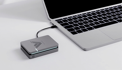 画像ギャラリー No.009のサムネイル画像 / ミニ系ハードの瑞起，AI処理に特化したモバイルPC「Vividnode Mobile AI」を発表。クラウドファンディング実施中