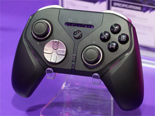 画像ギャラリー No.003のサムネイル画像 / 発売されたばかりの最新ゲームパッド「Xeno Pro」をLeadJoyブースでチェック。見覚えのあるアタッチメントとの再会も