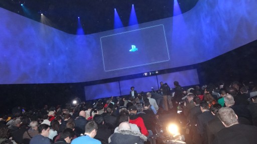 画像集#048のサムネイル/「PlayStation 4」は2013年末に発売。「ファイナルファンタジー」シリーズ新作やPS3/PS4向け「Diablo III」の情報も飛び出した，「PlayStation Meeting 2013」Twitter実況まとめ