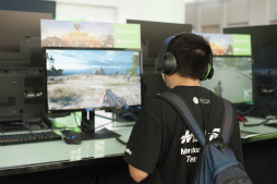 ���������꡼ No.054�Υ���ͥ������ / ��Xbox Showcase�פ����ɥˡ��ǳ��š�Xbox One X�亣���Ÿ�����ǿ������ȥ뤬����Ϫ�ܤ�