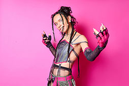 画像ギャラリー No.002のサムネイル画像 / アーティストがPlayStationやゲームから受けた影響を語るインタビュー映像が公開に。アヴちゃん,岡崎体育さん,梅田サイファーの3組が登場