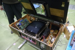 画像ギャラリー No.008のサムネイル画像 / レトロゲーム即売会「RETRO GAME SUMMIT Lv.3」会場レポート。ゲームと好きの気持ちがあふれ,「クレイジー・クライマー」世界大会も開催