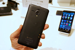 ꡼ No.011 | եȥХ󥯤βƥޥۡAQUOS PHONE Xx 206SHARROWS A 202F򤸤ä꿨äƤϥɥǥ2μϤϤˡ