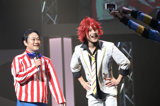 画像ギャラリー No.003のサムネイル画像 / 舞台「アイ★チュウ ザ・ステージ 〜Rose Écarlate deux〜」のゲネプロレポートが公開