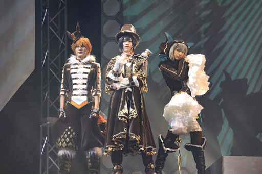 画像ギャラリー No.005のサムネイル画像 / 舞台「アイ★チュウ ザ・ステージ 〜Rose Écarlate deux〜」のゲネプロレポートが公開