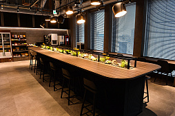 画像ギャラリー No.009のサムネイル画像 / 社長のボヤキ 第5期 “意識高い系”の二人