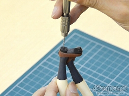 画像ギャラリー No.024のサムネイル画像 / 秋山殿,マジ天使! 「買い物Surfer リターンズ!」第1回は誰でも手軽に作れるカラーレジンキットの組み立てにチャレンジ(「買い物Surfer」第5回)