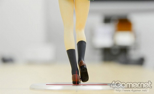 画像ギャラリー No.038のサムネイル画像 / 秋山殿,マジ天使! 「買い物Surfer リターンズ!」第1回は誰でも手軽に作れるカラーレジンキットの組み立てにチャレンジ(「買い物Surfer」第5回)