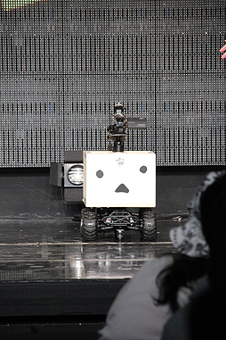 ���������꡼ No.071�Υ���ͥ������ / �֥˥��˥�Ķ���2���ɲþ����ٹ���ʸ��侮�ӹ��Ҥ����νб�����餫�ˤ��줿�֥˥��˥�Ķ���2ȯɽ��ץ�ݡ���