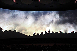 ꡼ No.025Υͥ / BBCζƱץȡOrbi Yokohamaסʥӥ͡ˤ2013ǯ819˥ץ󡣥ץ쥹˳Ť줿ͤݡ