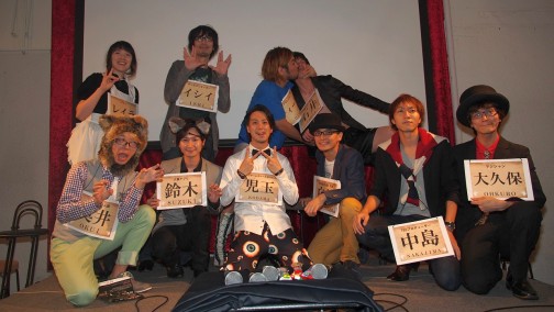 画像ギャラリー No.004のサムネイル画像 / 観客参加型「人狼」観戦イベント，「異種格闘技人狼」。各界の人狼フリーク達が集結したステージを，出演者の男色ディーノ選手が自らレポート