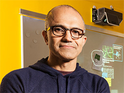 #003Υͥ/Microsoft3CEOˡ󥸥˥пȤSatya Nadella᤬Ǥ