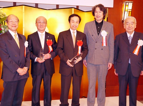 画像ギャラリー No.007のサムネイル画像 / 「第7回FOST賞授賞式」開催。関西大学の広瀬幸雄氏，日立製作所の八島敬暁氏，バンダイナムコゲームスが各賞を受賞